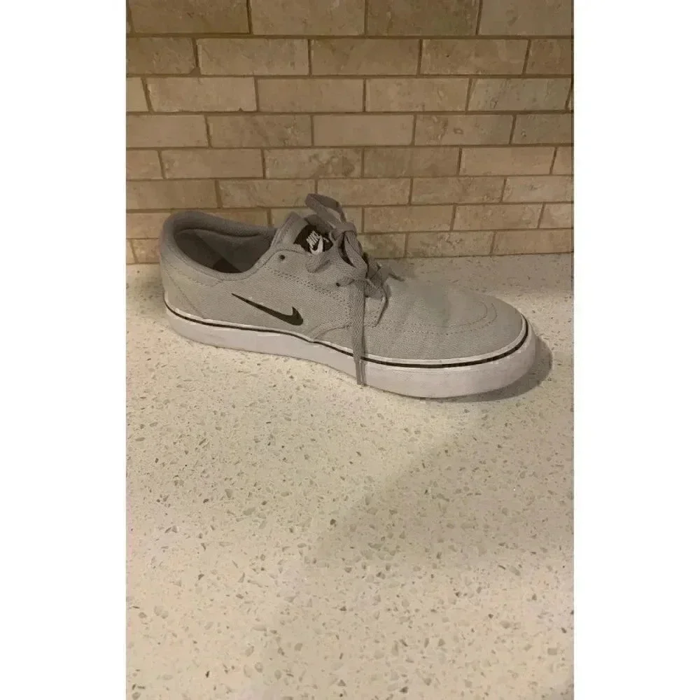 Nike‎ sb